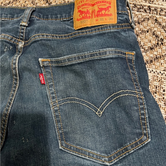 31x30 LEVI JEANS 502 Straight Tapered - Picture 4 of 5